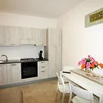 Apartment Madonnina House In Pieno Centro Lamezia Terme
