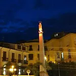 Madonnina House In Pieno Centro Apartment